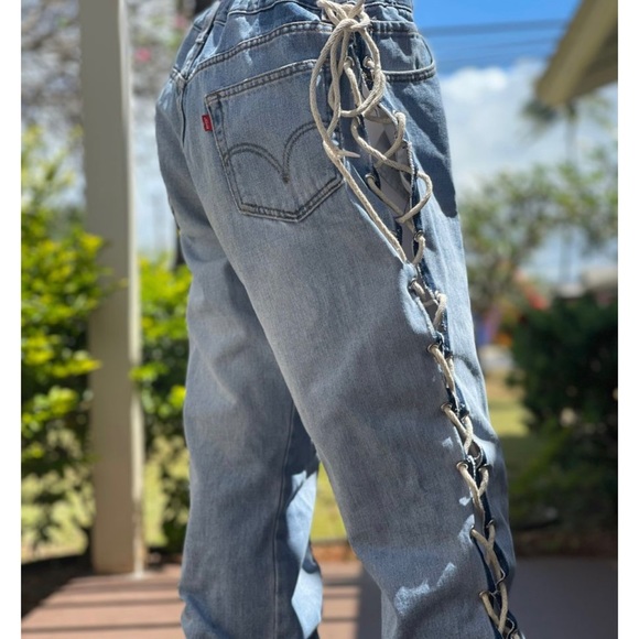 Custom Laced Levi jeans - Picture 3 of 6